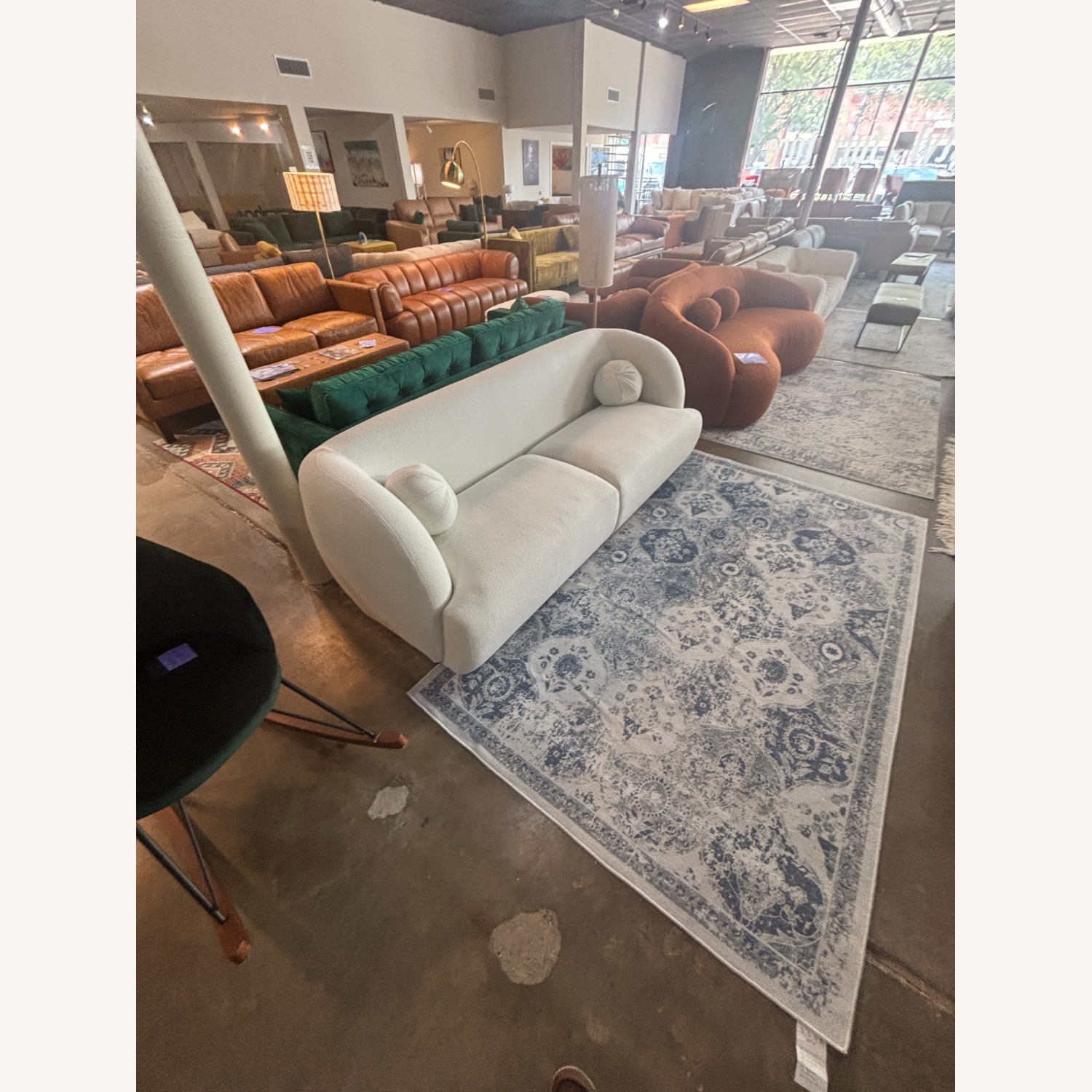 Midinmod Quinn Creme Boucle Sofa - image-2