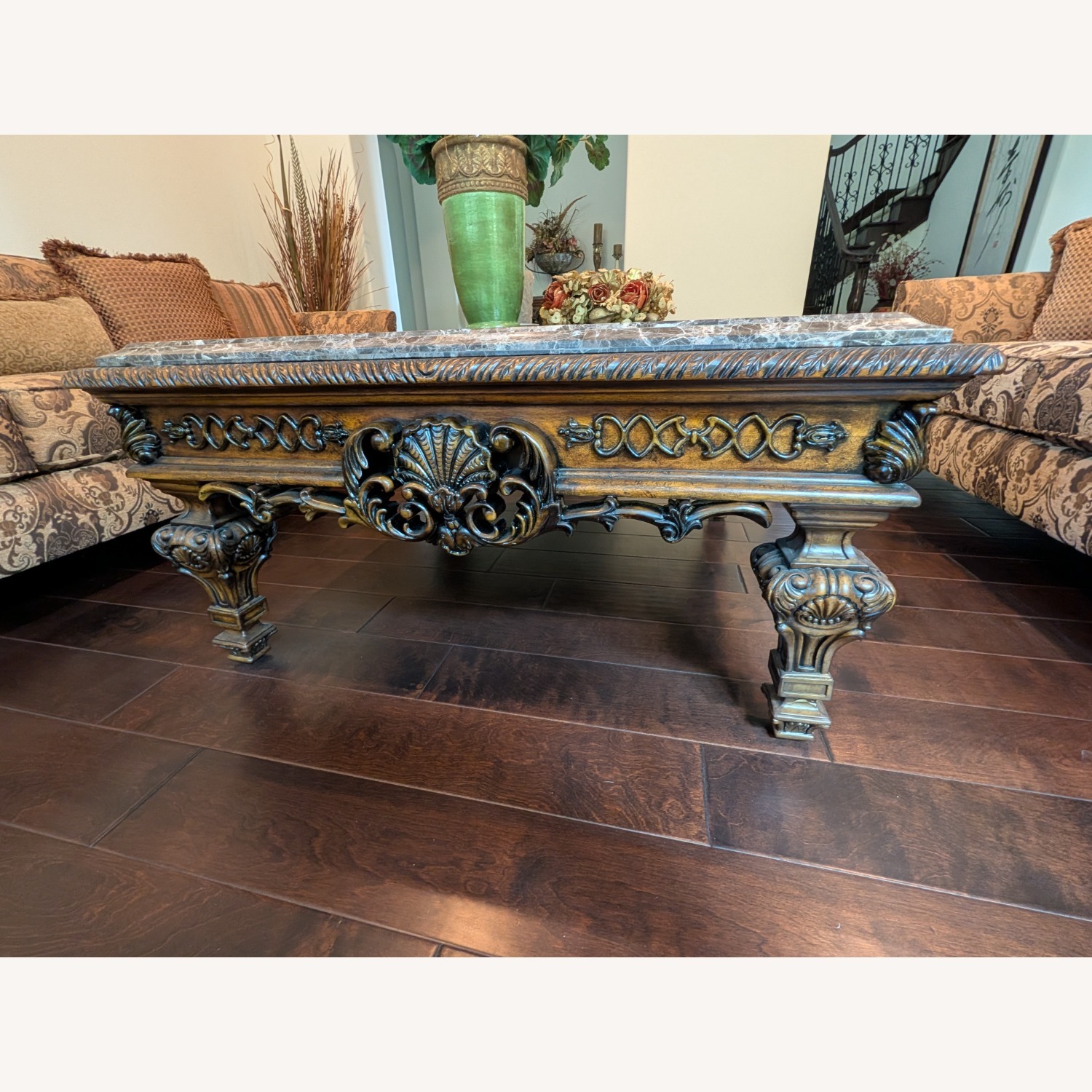 Contemporary Coffee Table - image-4