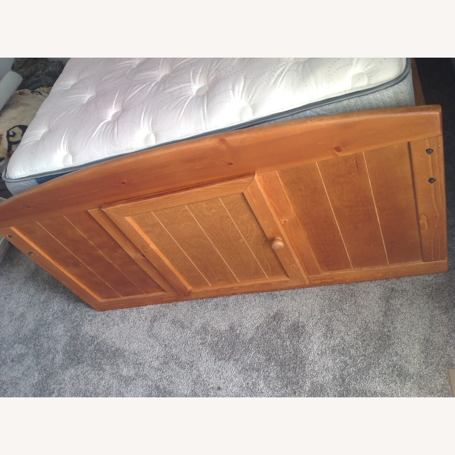 Light Brown Wood Full Bed - image-6