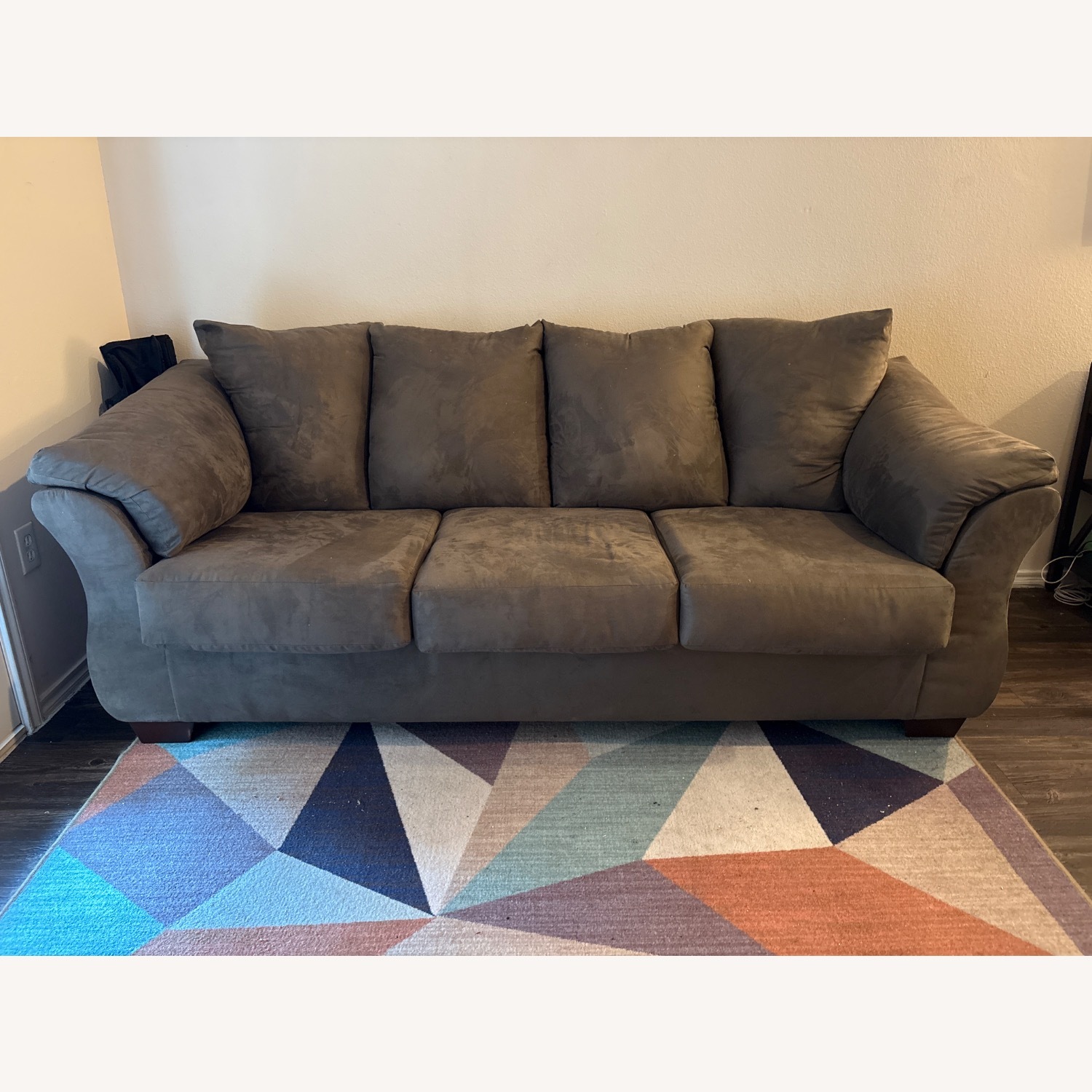 Ashley Furniture Darcy Light Gray 3+ Seater Sofa - image-1