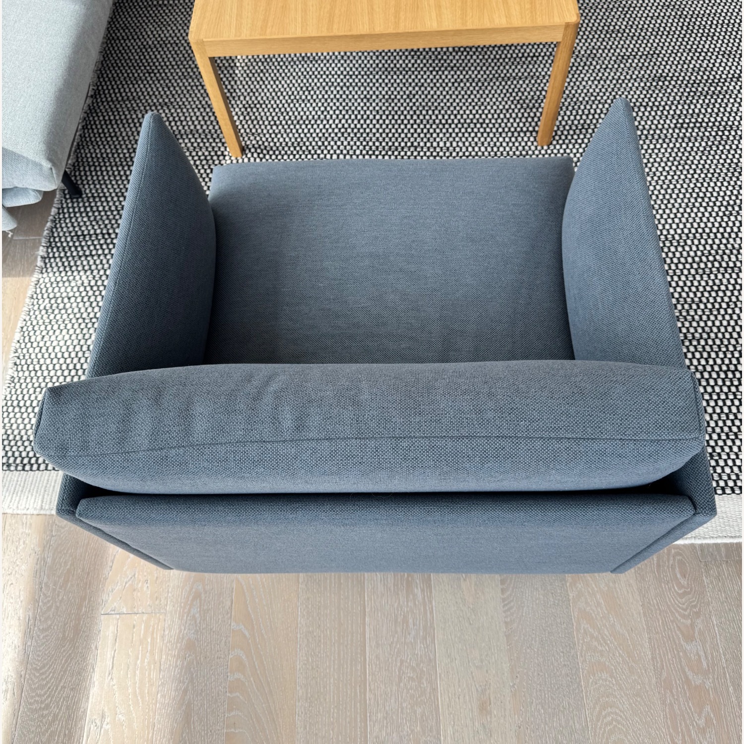 Muuto Outline Studio Chair in Blue/Grey Fabric - image-4