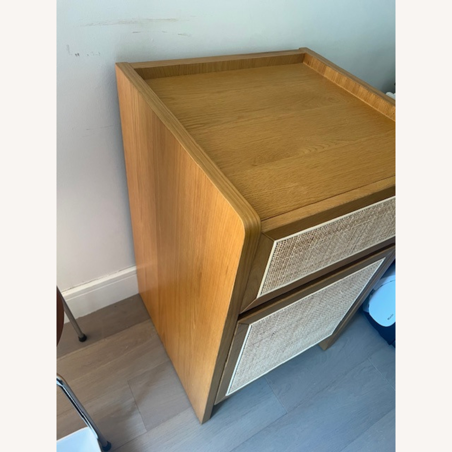 Article Deca 19.25" Cabinet - Oak - image-4