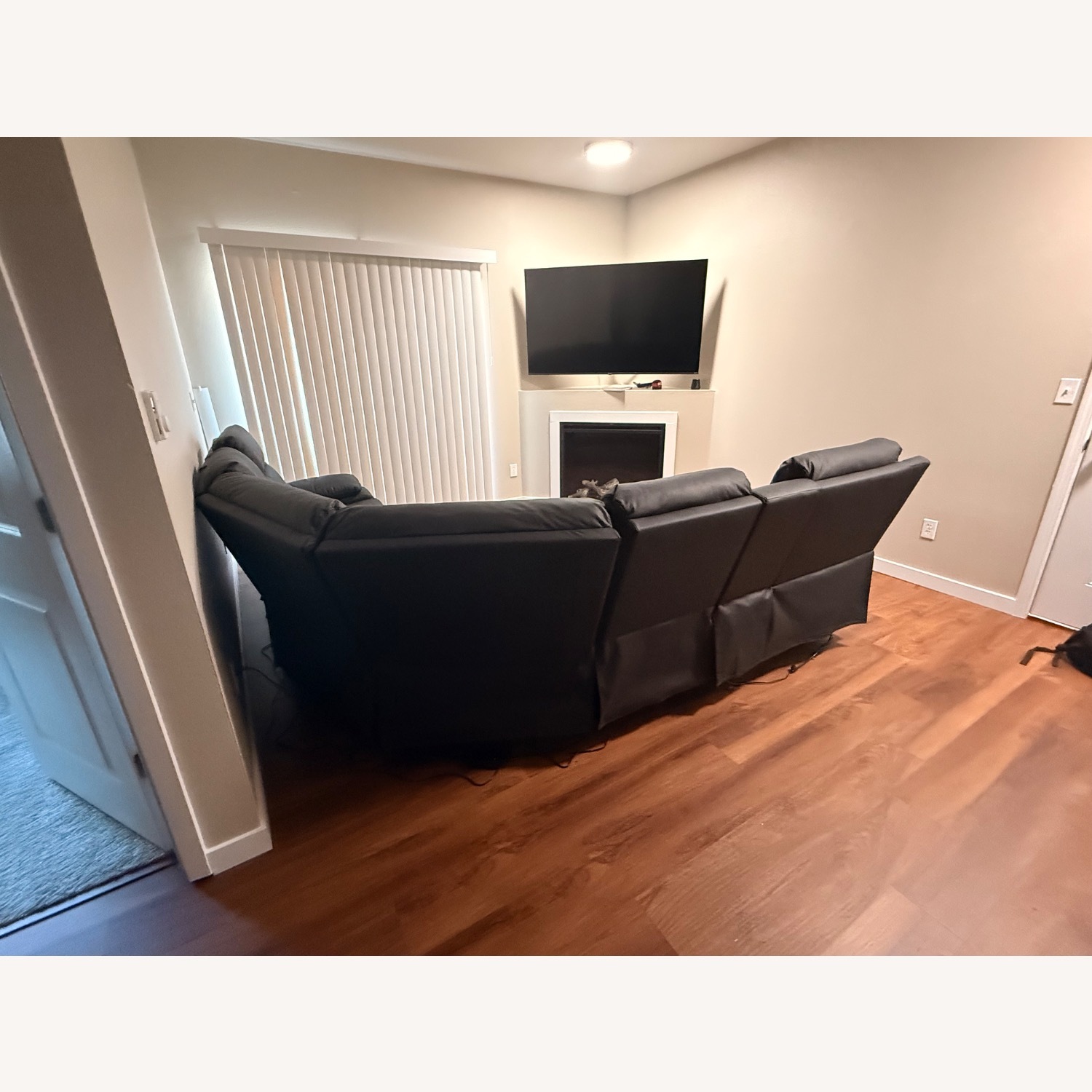 Black 3 Piece Sectional  - image-4