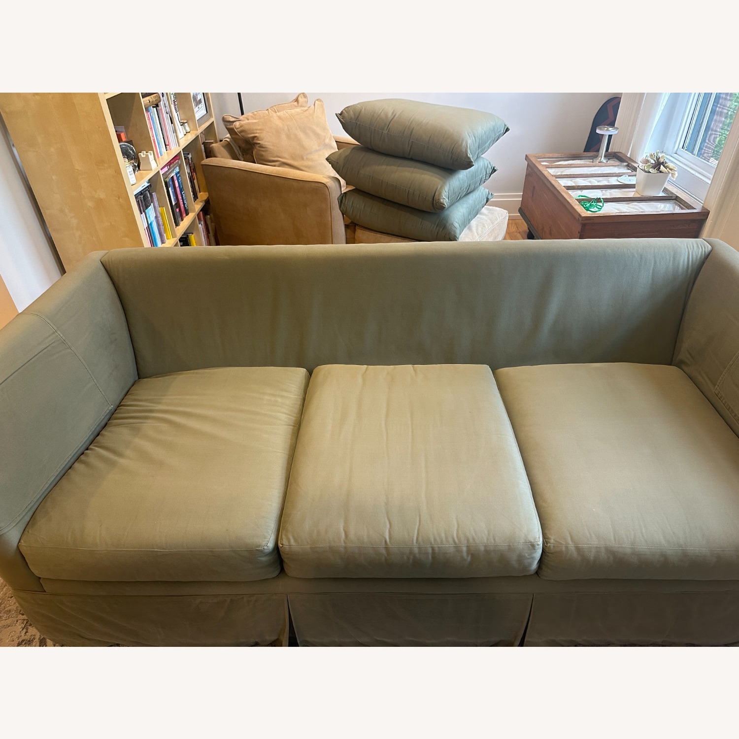 Jensen-Lewis Green Fabric Sleeper Sofa - image-9