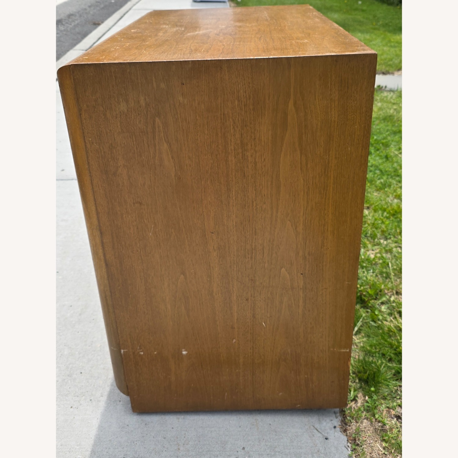 Widdicomb Furniture Dresser - image-3