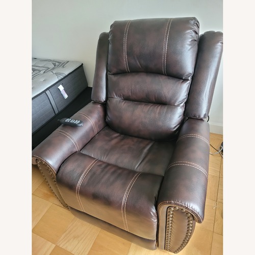 Used Gerard Triple Power Lift Recliner for sale on AptDeco