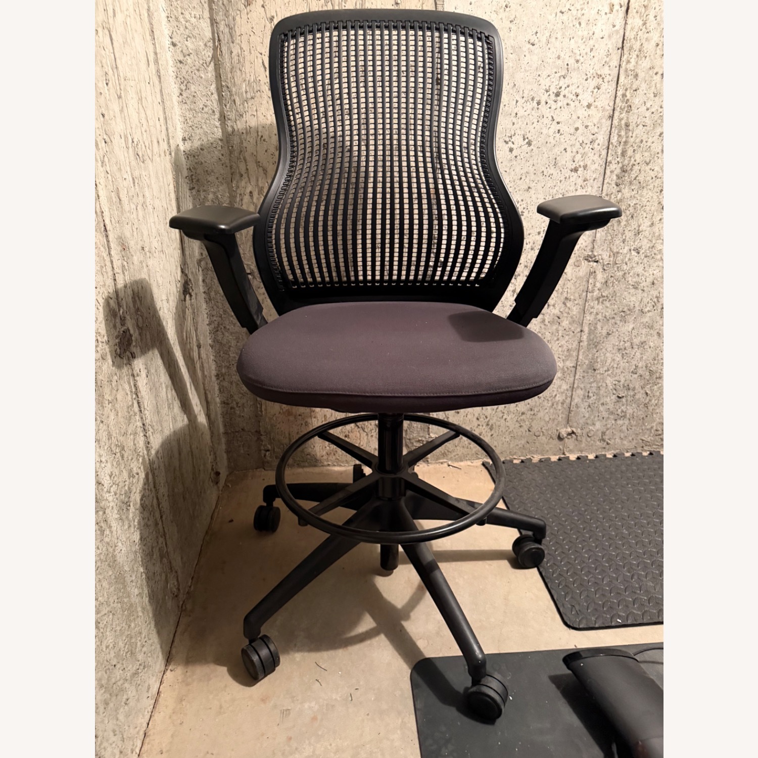 Knoll Regeneration Black Office Chair - image-3