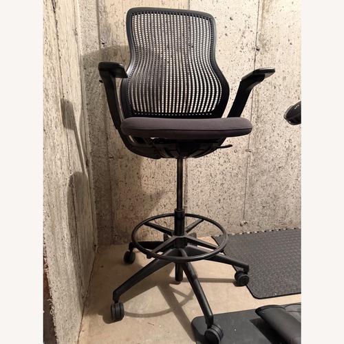 Used Knoll Regeneration Black Office Chair for sale on AptDeco
