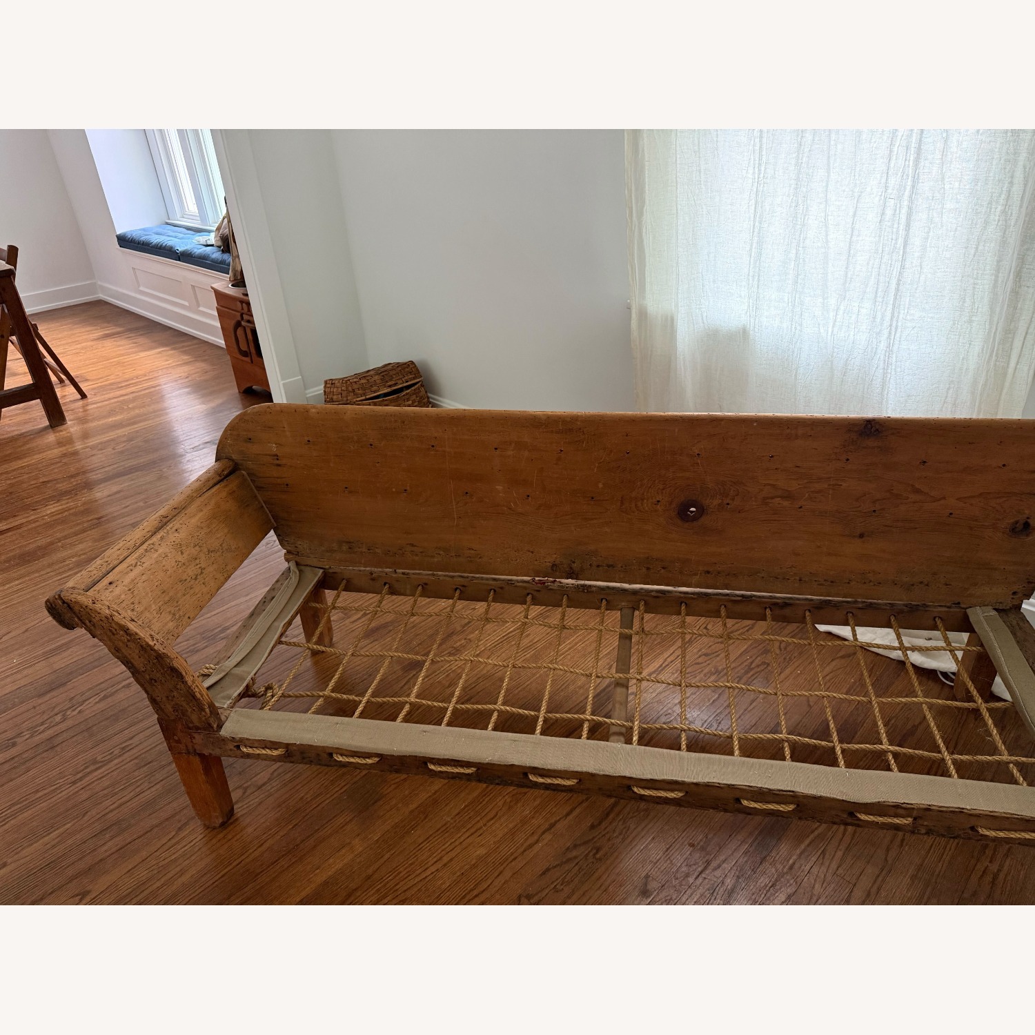Rare Antique 19th-Century New England Rope Sofa - image-5
