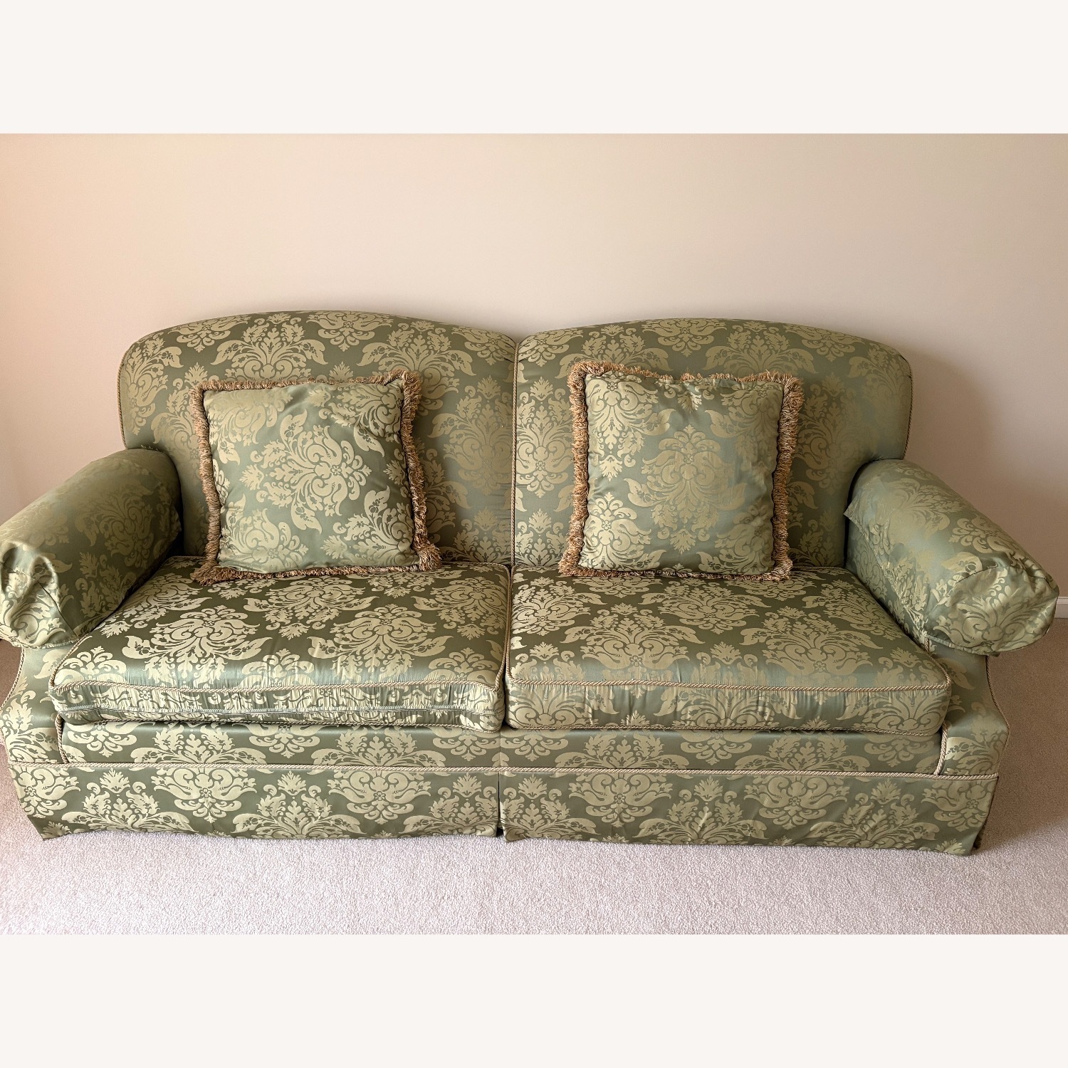 Ethan Allen 3 Seater Sofa Confortable Firm - image-1