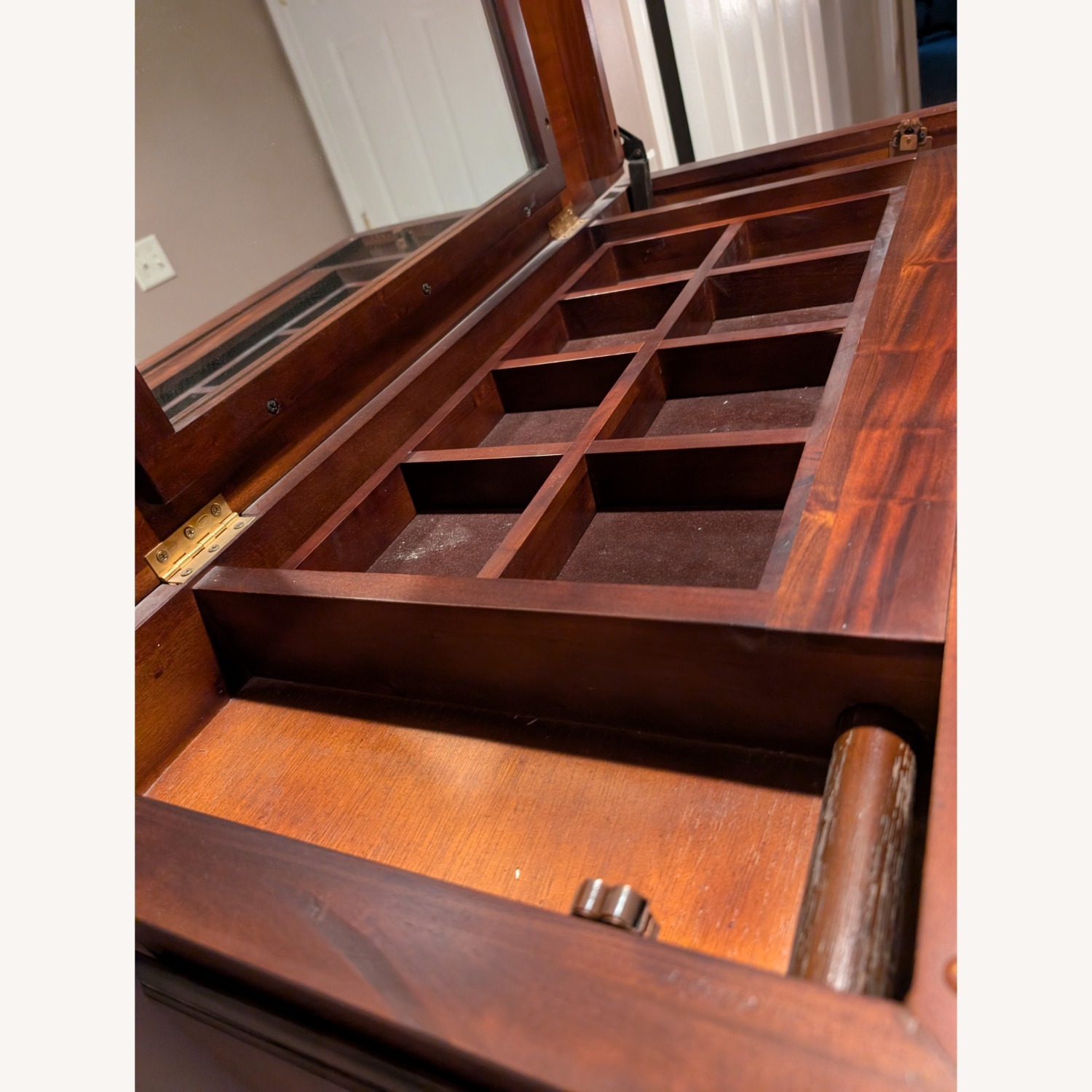 Raymour & Flanigan Dark Brown Marble Chest - image-5