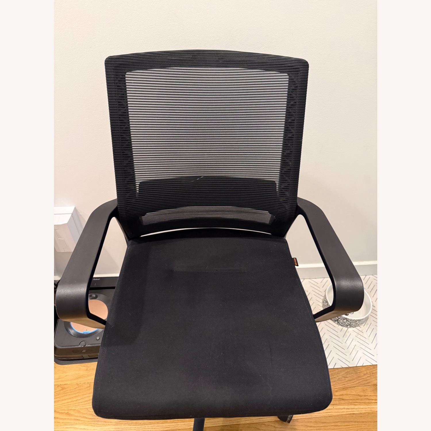 Neo Black Office Chair - image-1