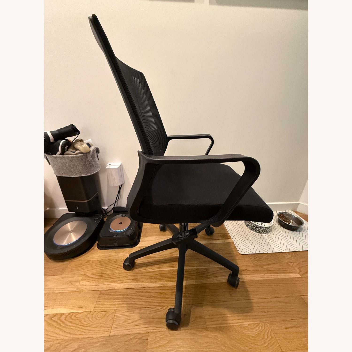 Neo Black Office Chair - image-4