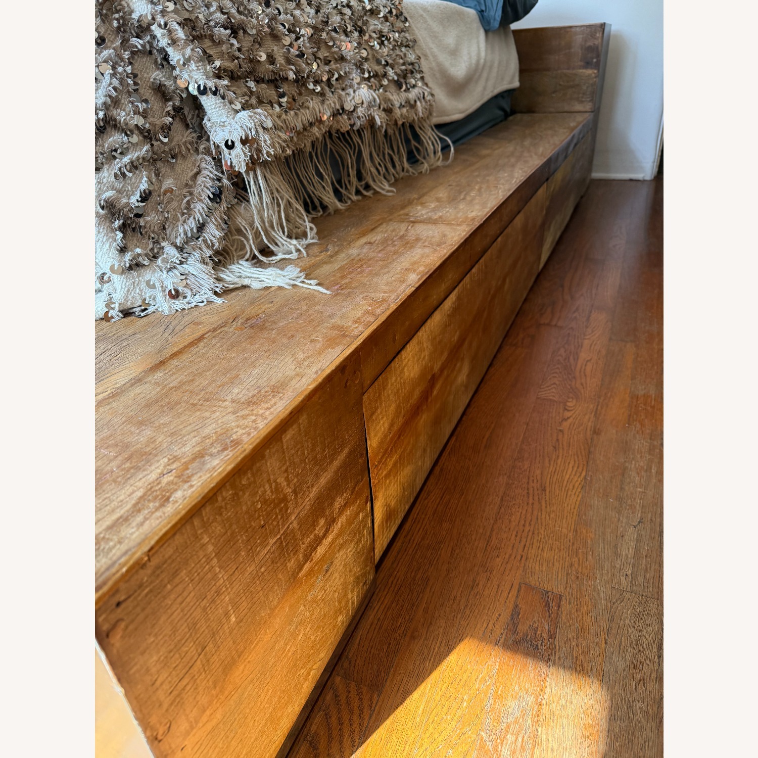 Environment Furniture Beam AKA Edge Bed Queen Size - image-7