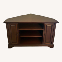 Crosley TV Corner and Console Stand 