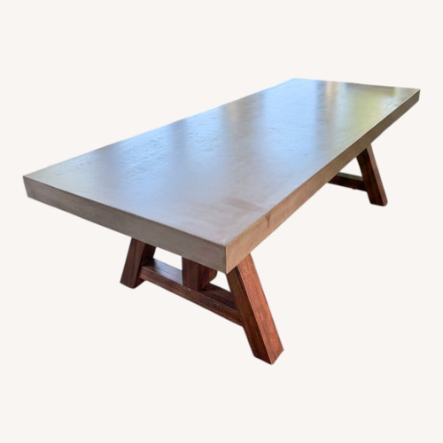 Used Contemporary Dining Table for sale on AptDeco
