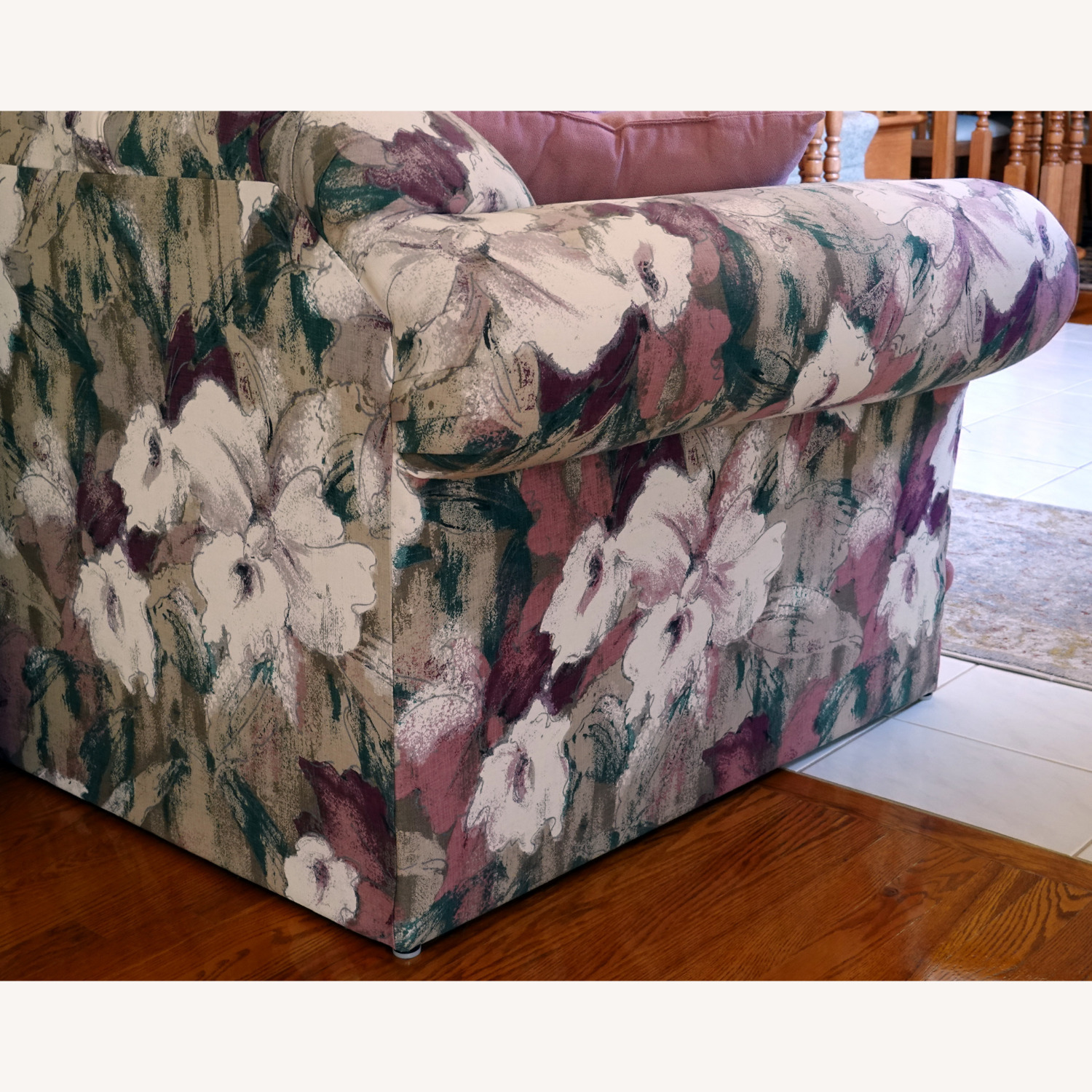 Schweiger Sofa Floral Upholstery with Pillows - image-12