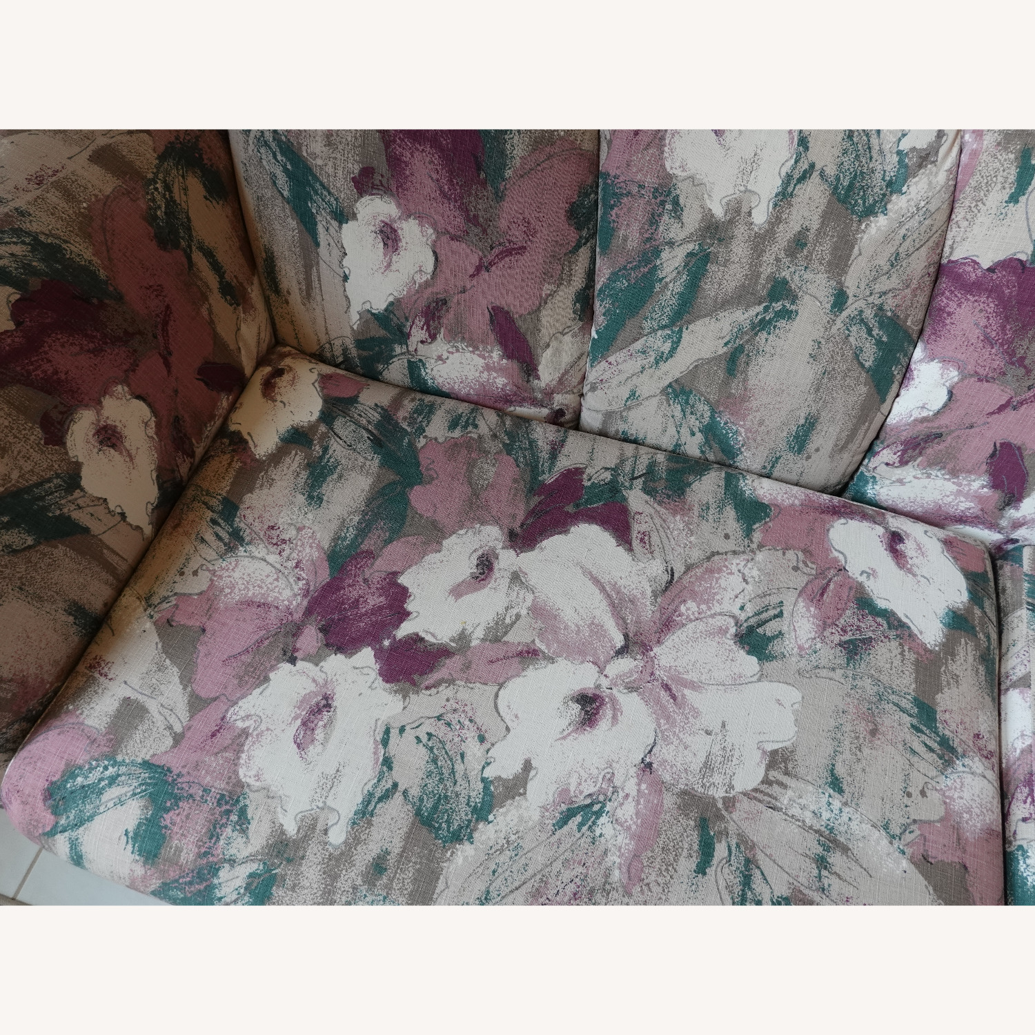 Schweiger Sofa Floral Upholstery with Pillows - image-10
