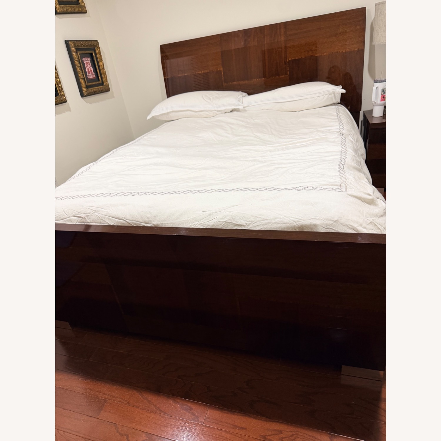 ItalModern Modern Dark Brown Wood Queen Bed - image-1