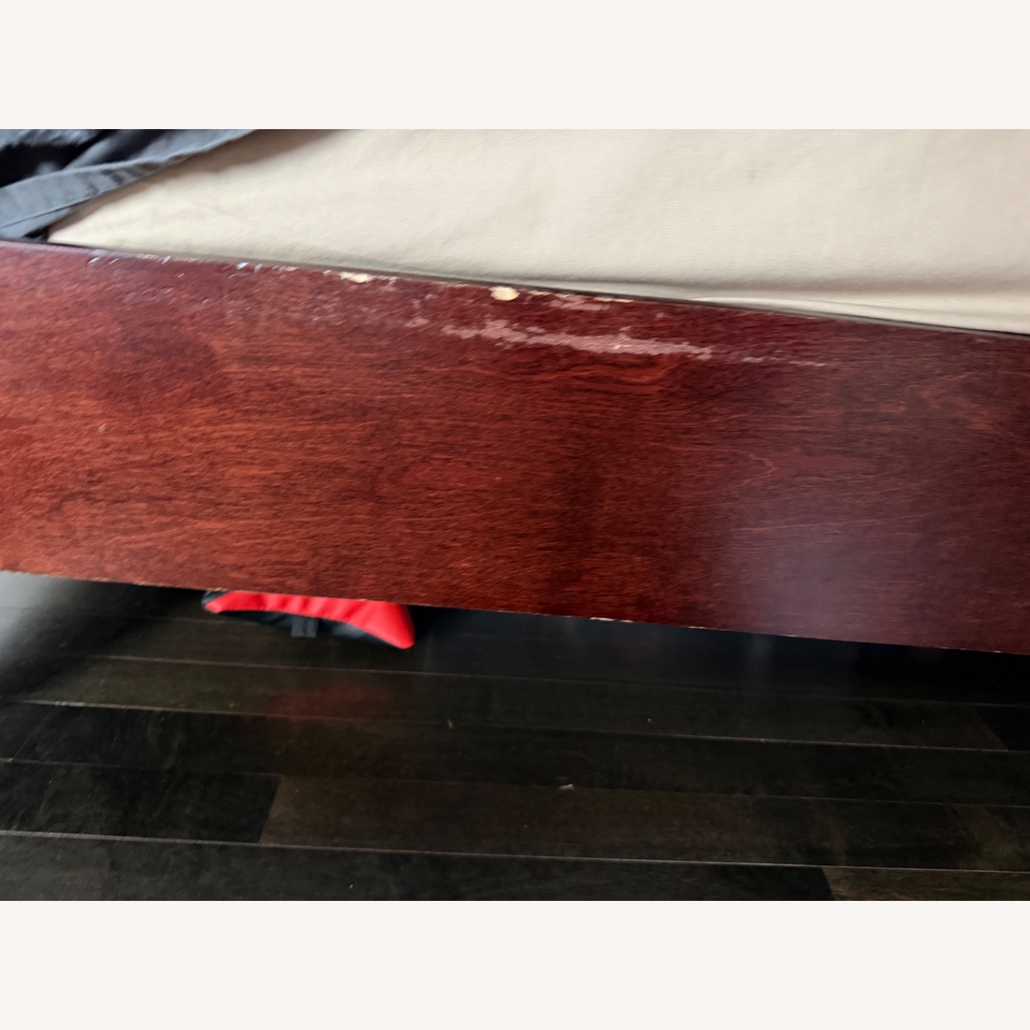 Vaughan Bassett  Dark Cherry Wood Full Bed - image-3