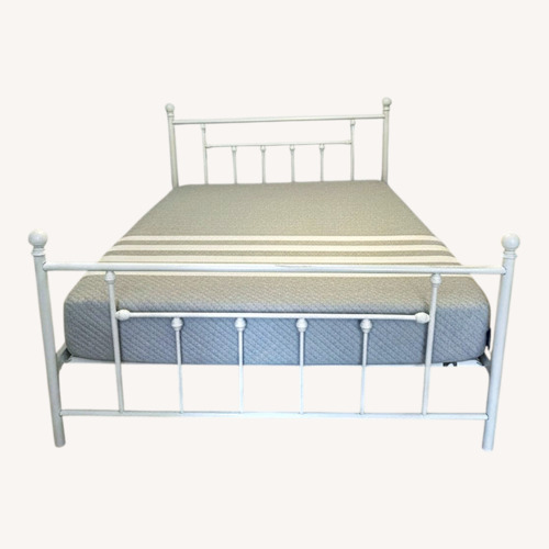 Used White Metal Queen Bed Frame for sale on AptDeco