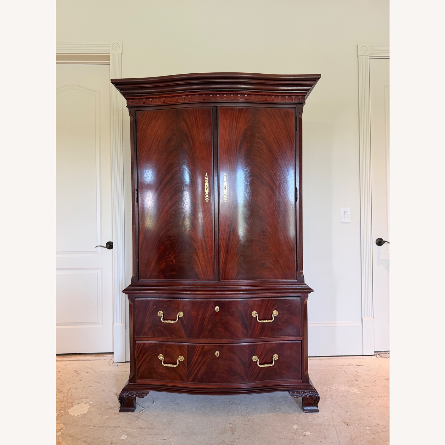 Thmoasville Furniture Industries 18th Century Collection Armoire - image-1