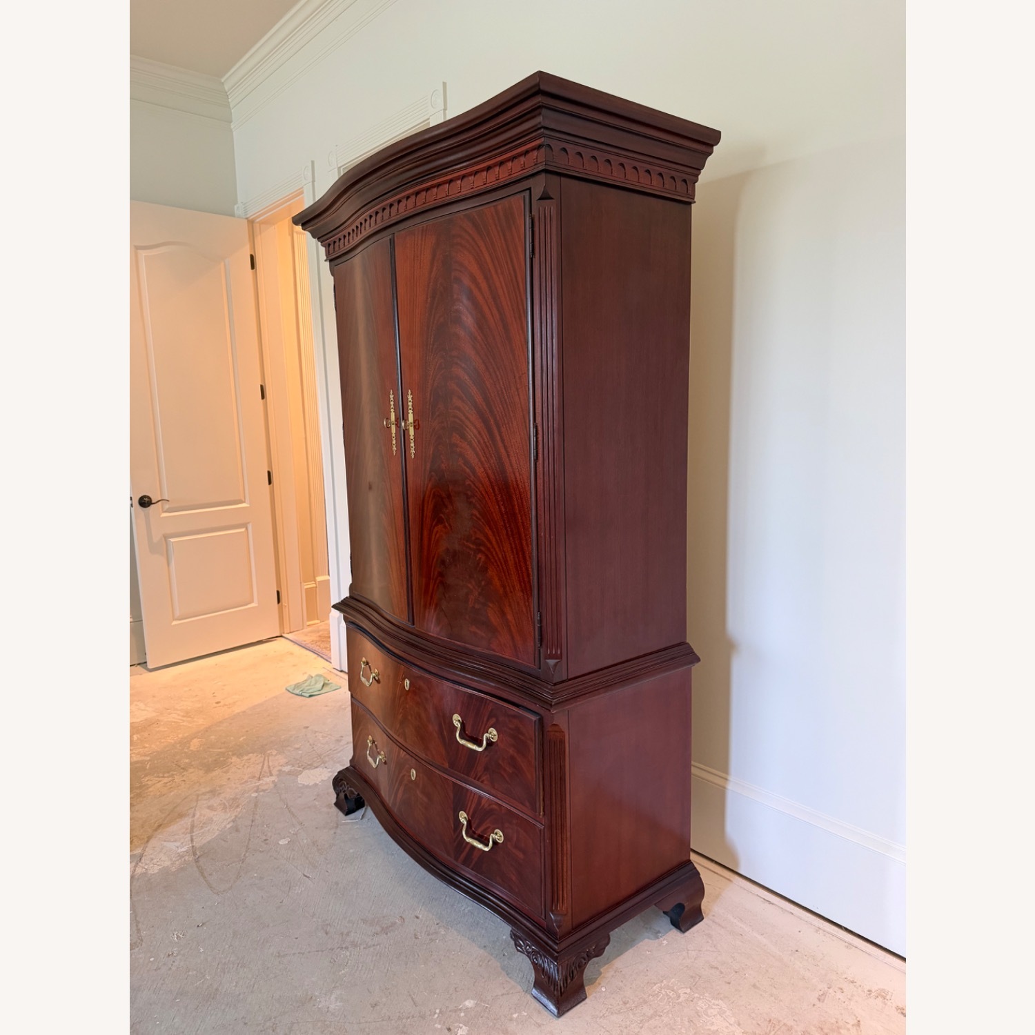 Thmoasville Furniture Industries 18th Century Collection Armoire - image-2