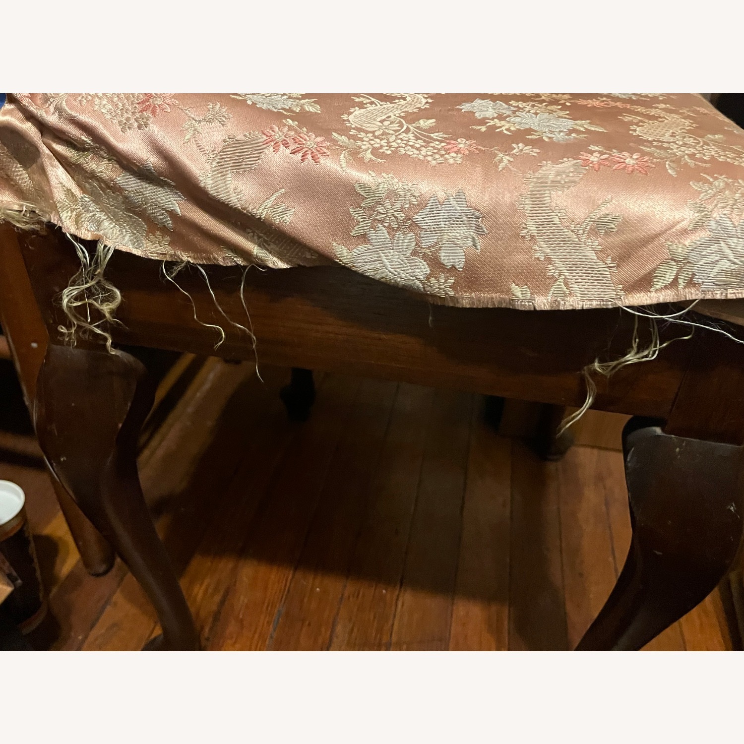 Vintage/Antique Footstool/Seat - image-3