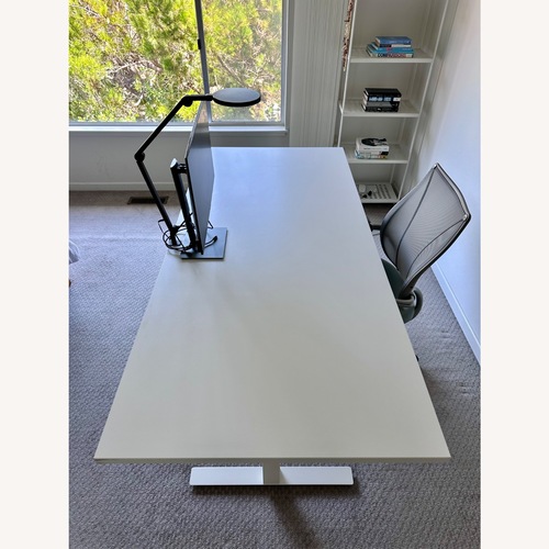 Used Knoll Adjustable Height Standing Desk 78 x 35.5 for sale on AptDeco