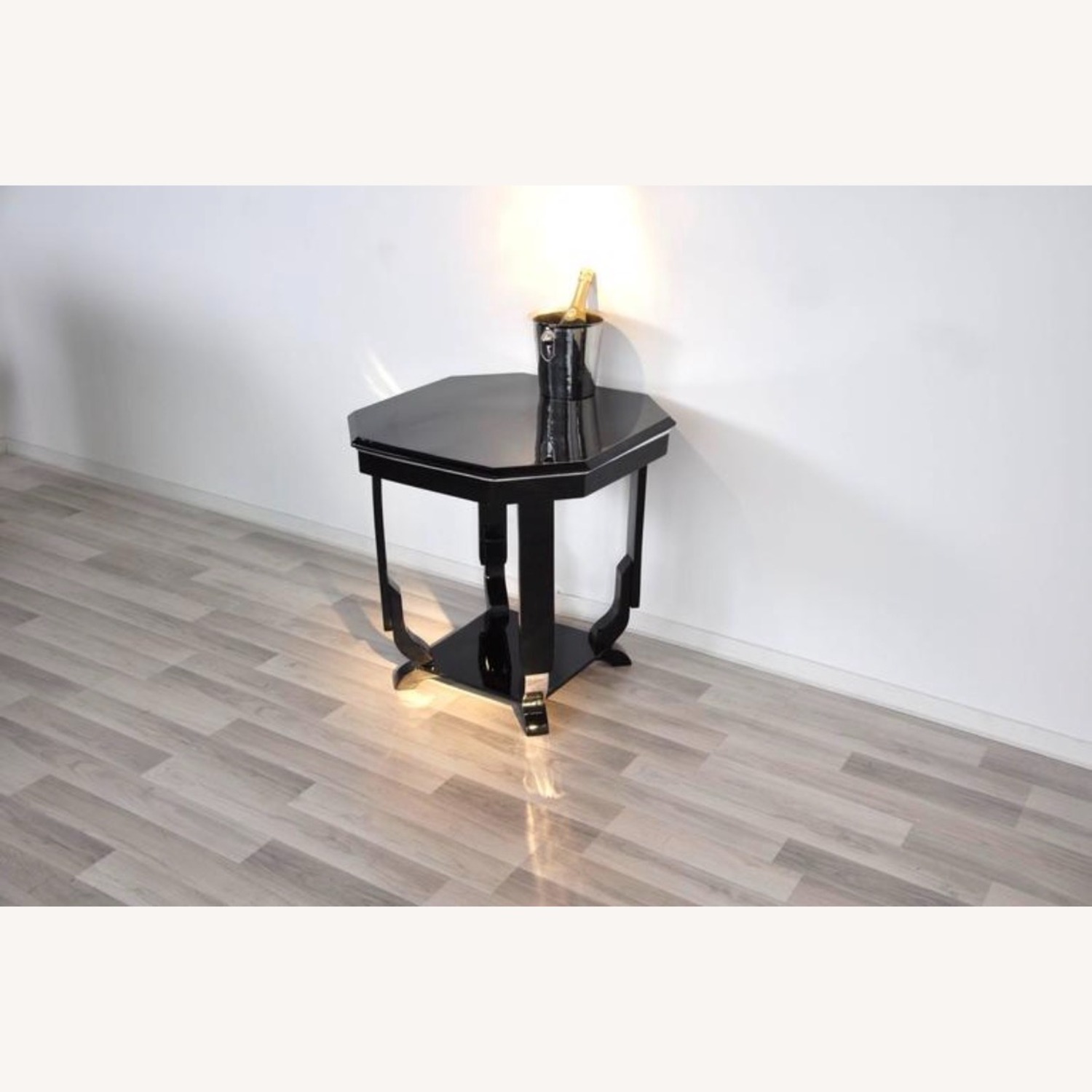 Octagonal Art Deco Black Lacquer Side Table - image-2