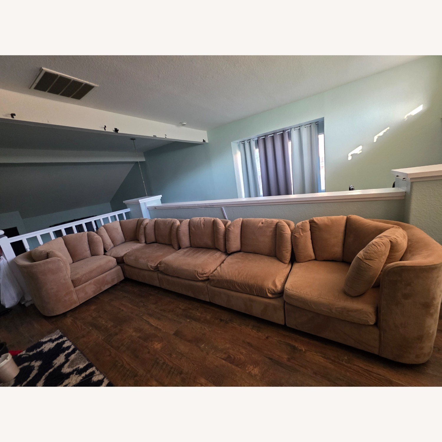 Vintage/Antique 3+ Piece Sectional - image-2