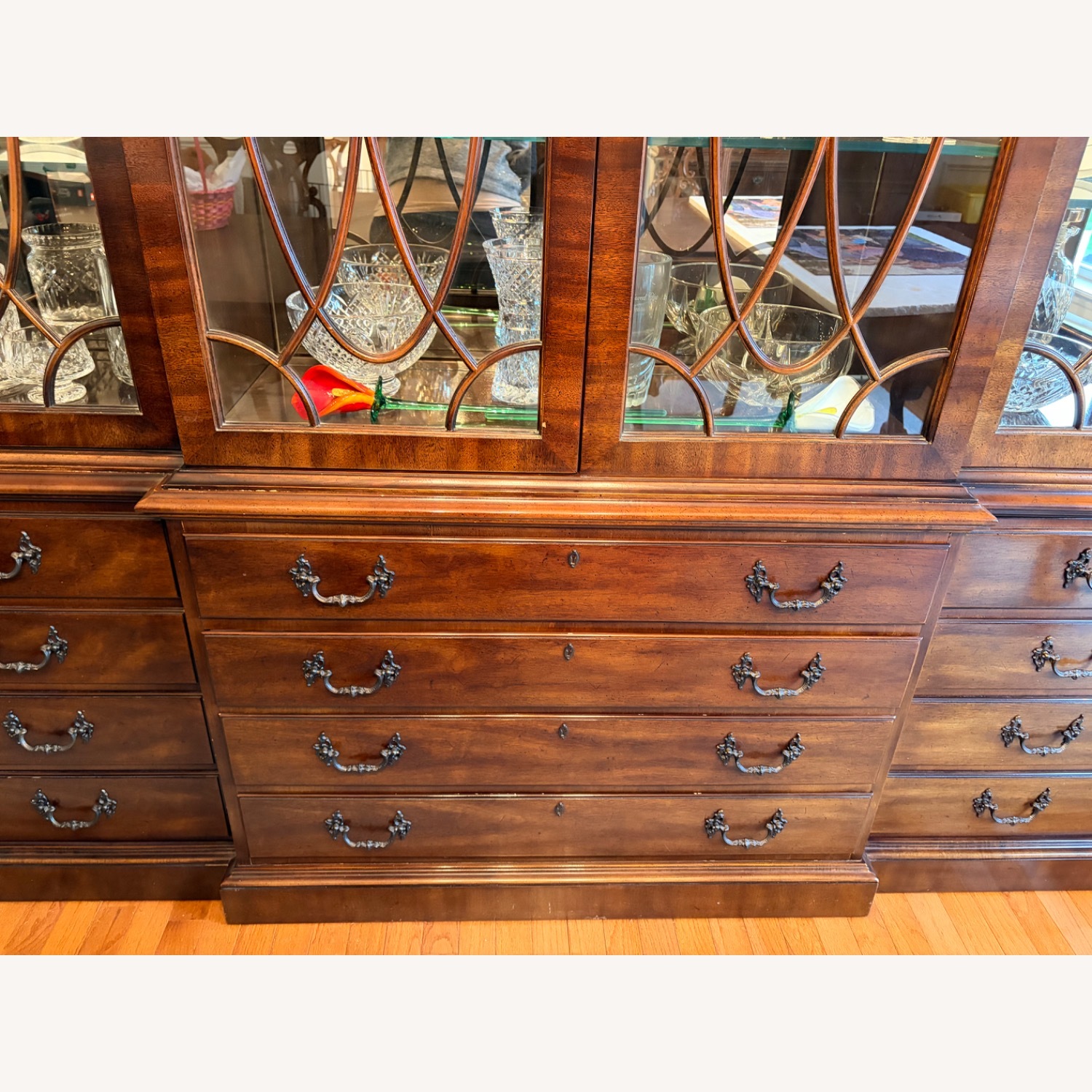 Henredon China Cabinet  - image-4