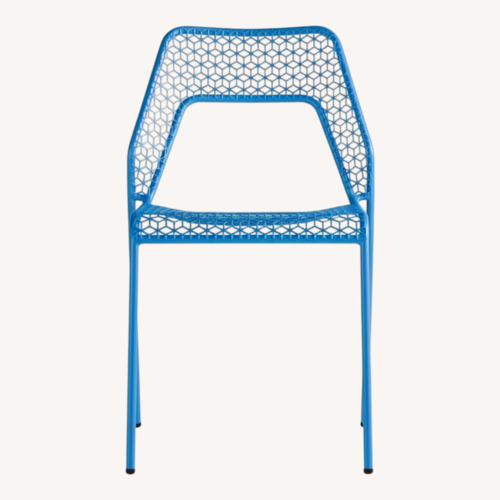Used Blu Dot Hot Mesh Chair Set of 6 for sale on AptDeco