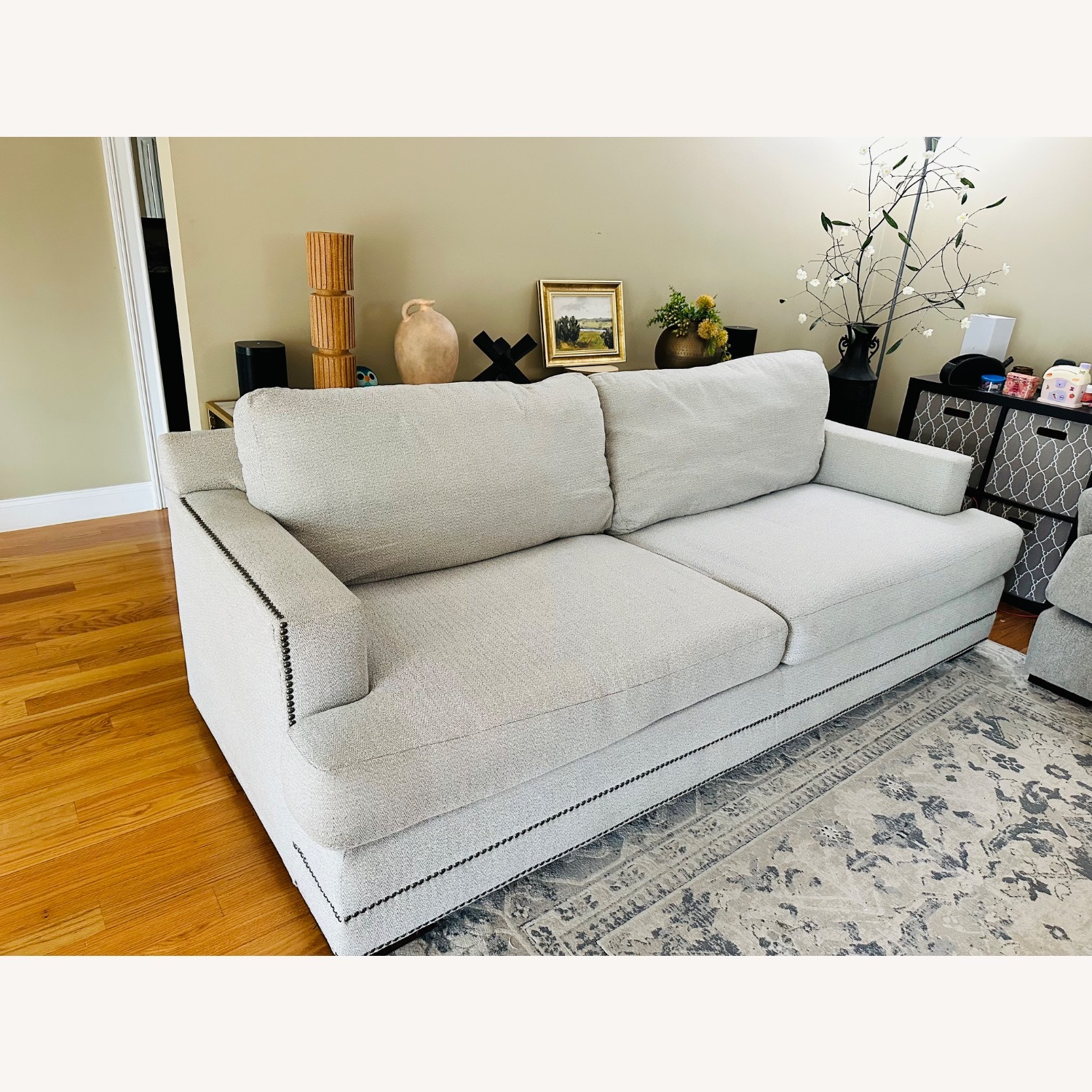 Jordan's Furniture White Fabric 3+ Seater Sofa - image-2