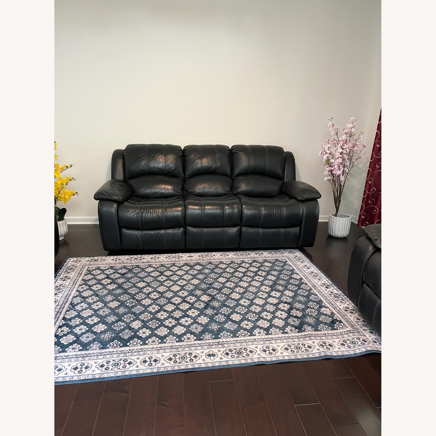 3 Seater Couch - image-1
