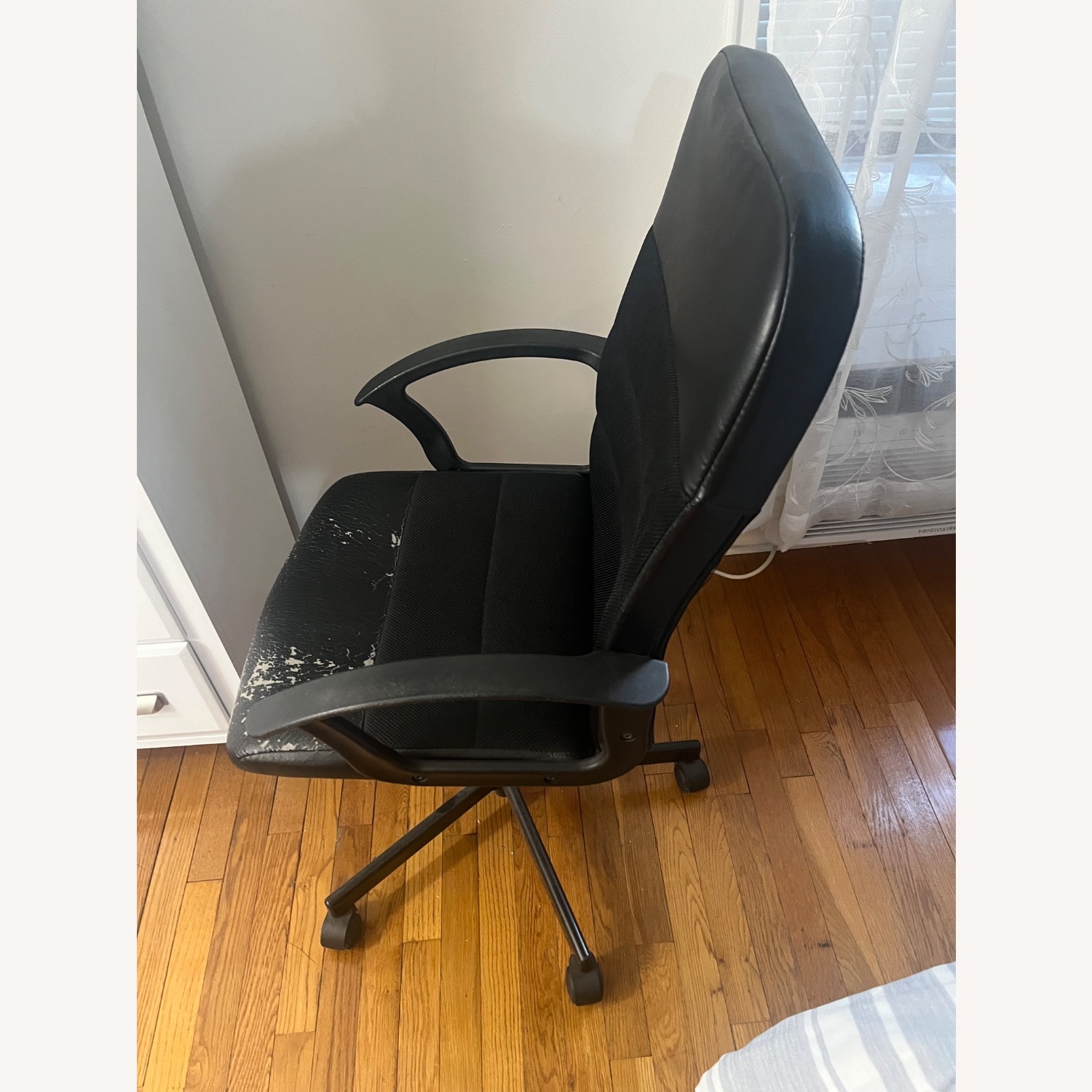IKEA RENBERGET Black Leather Office Chair - image-2