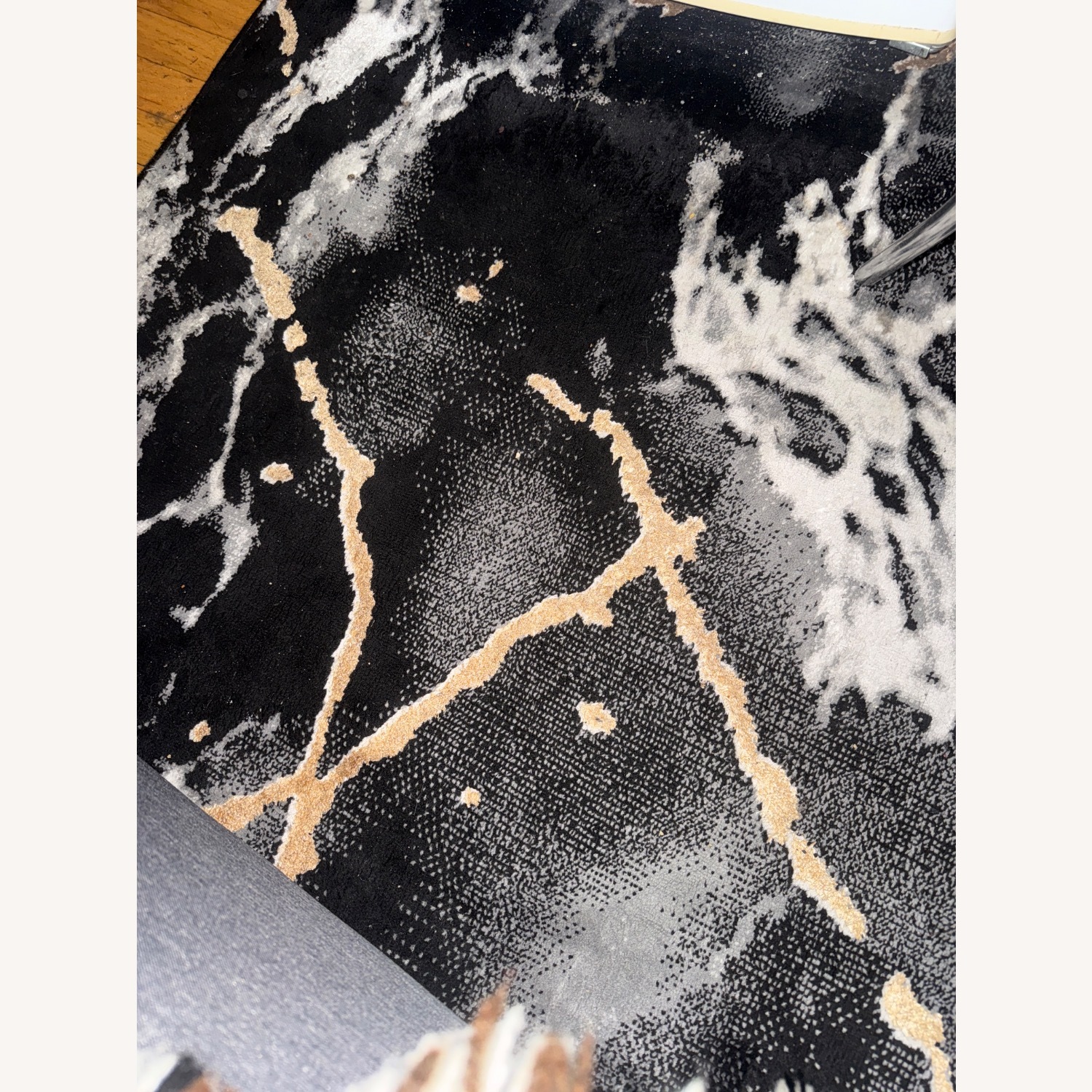 Amazon Black & Gold Living Room Rug - image-2