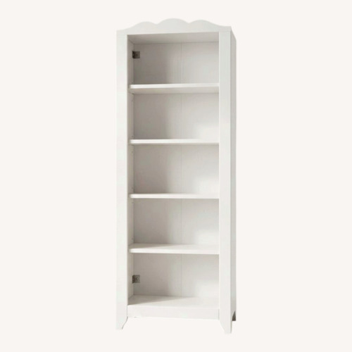 Used Classic Bookshelf for sale on AptDeco