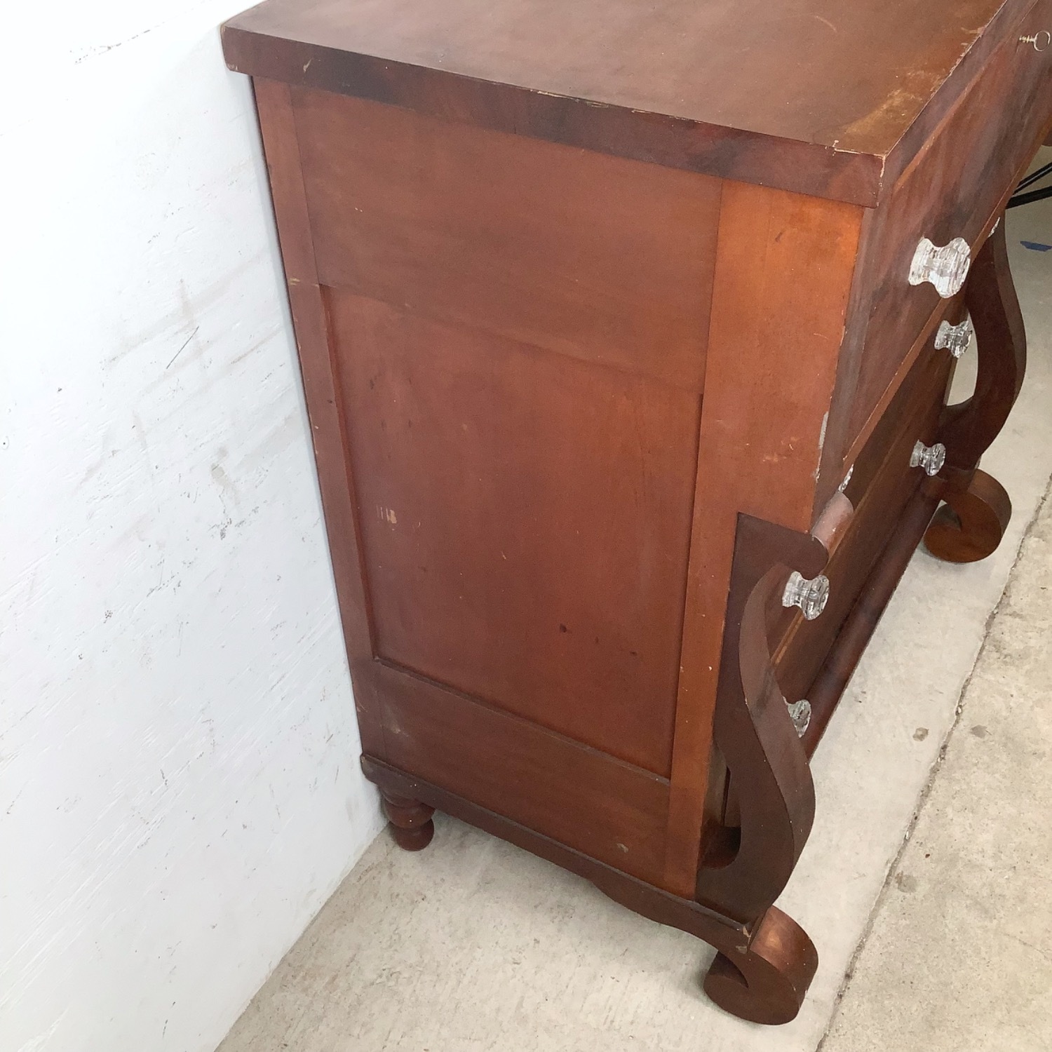 19th Century American Empire Mahogany Chest - image-15