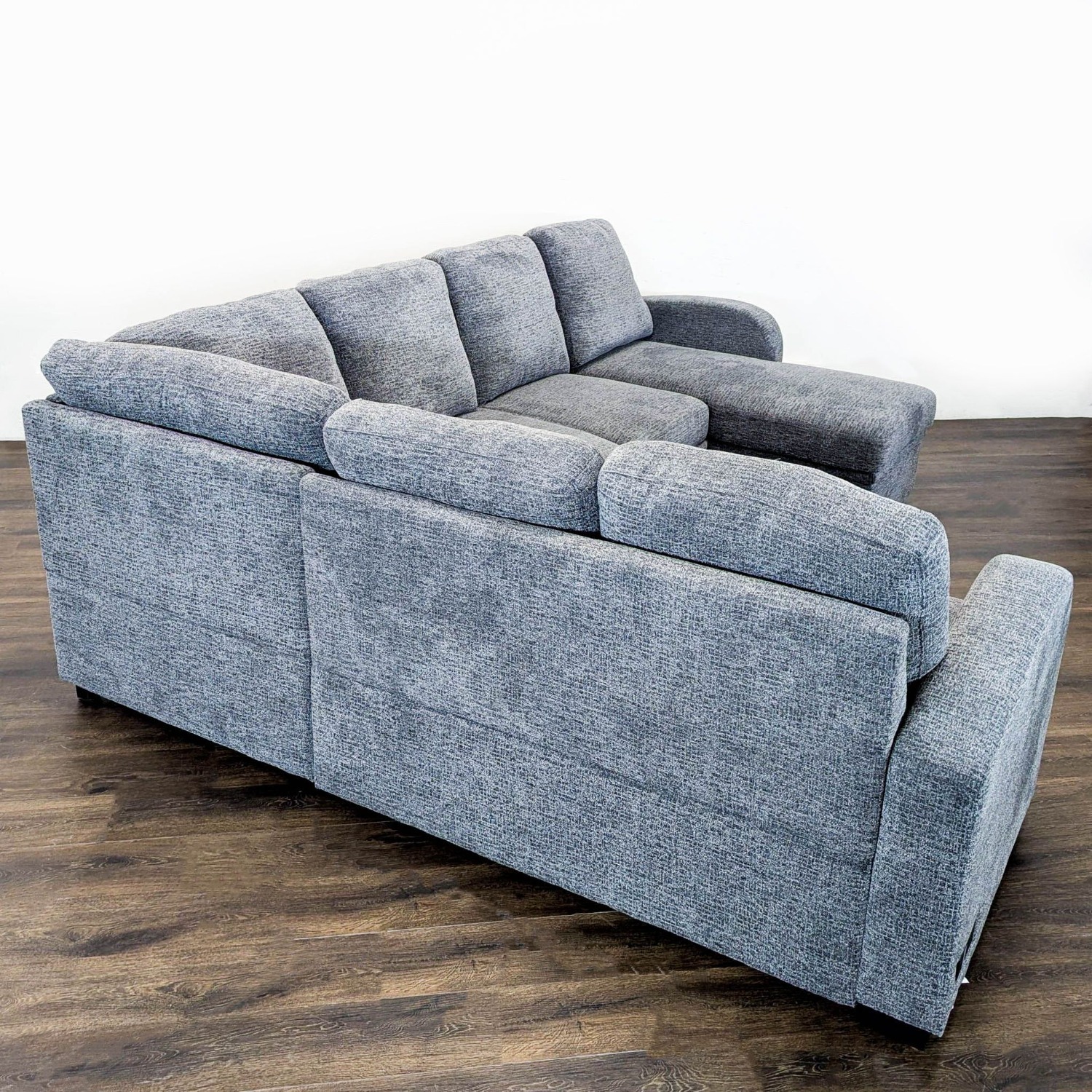 Lifestyle Solutions Edgewood Modern Gray Sectional - image-7