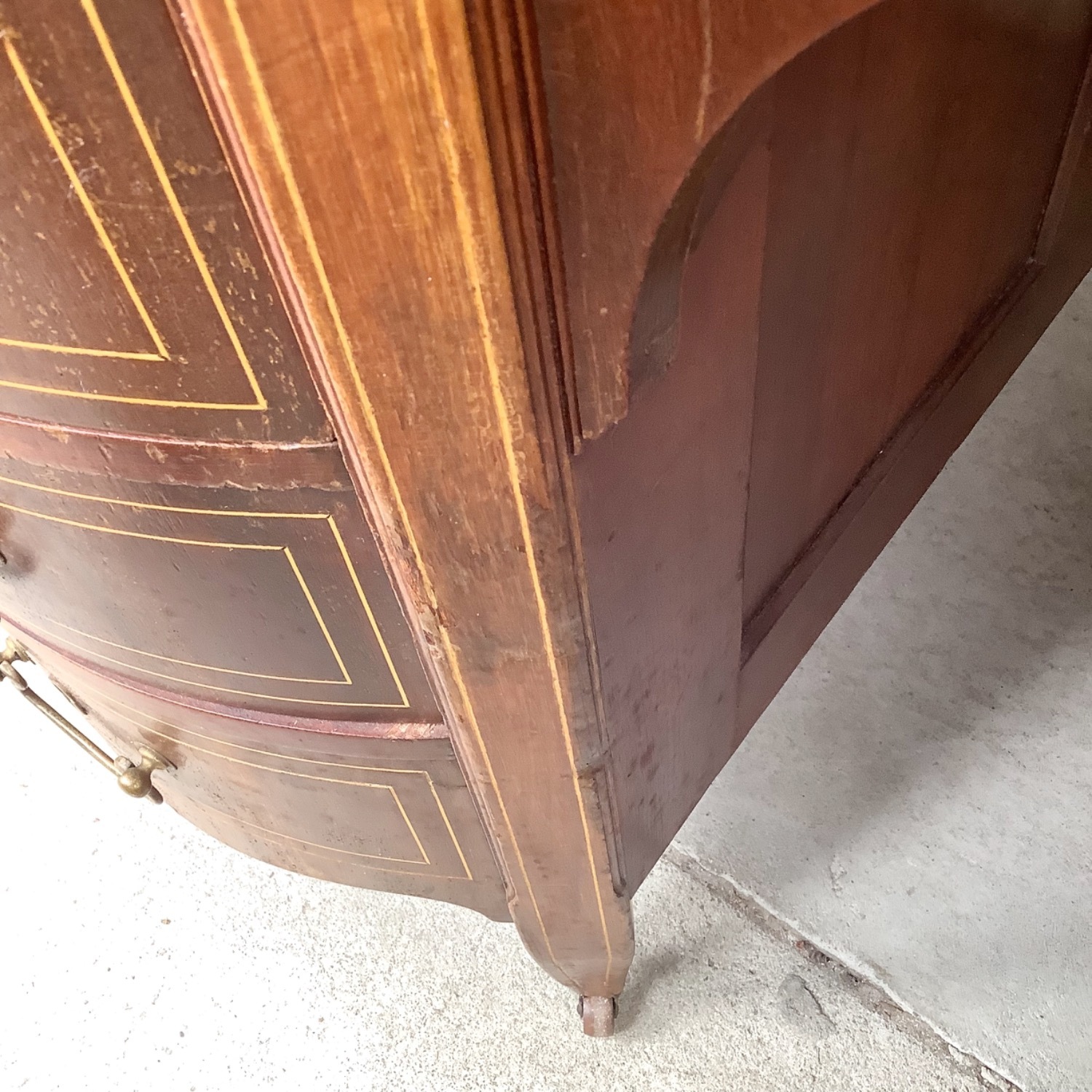 Antique Edwardian Mahogany Kidney Desk - image-17