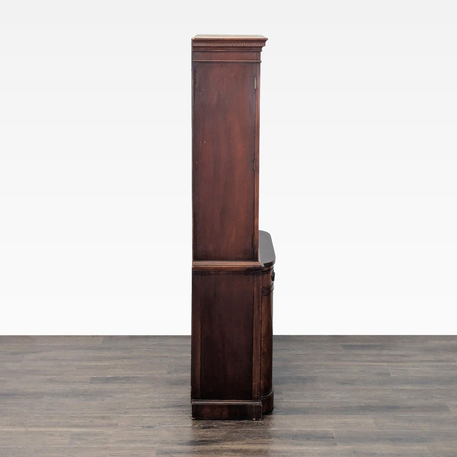 Vintage Drexel Hutch - image-4