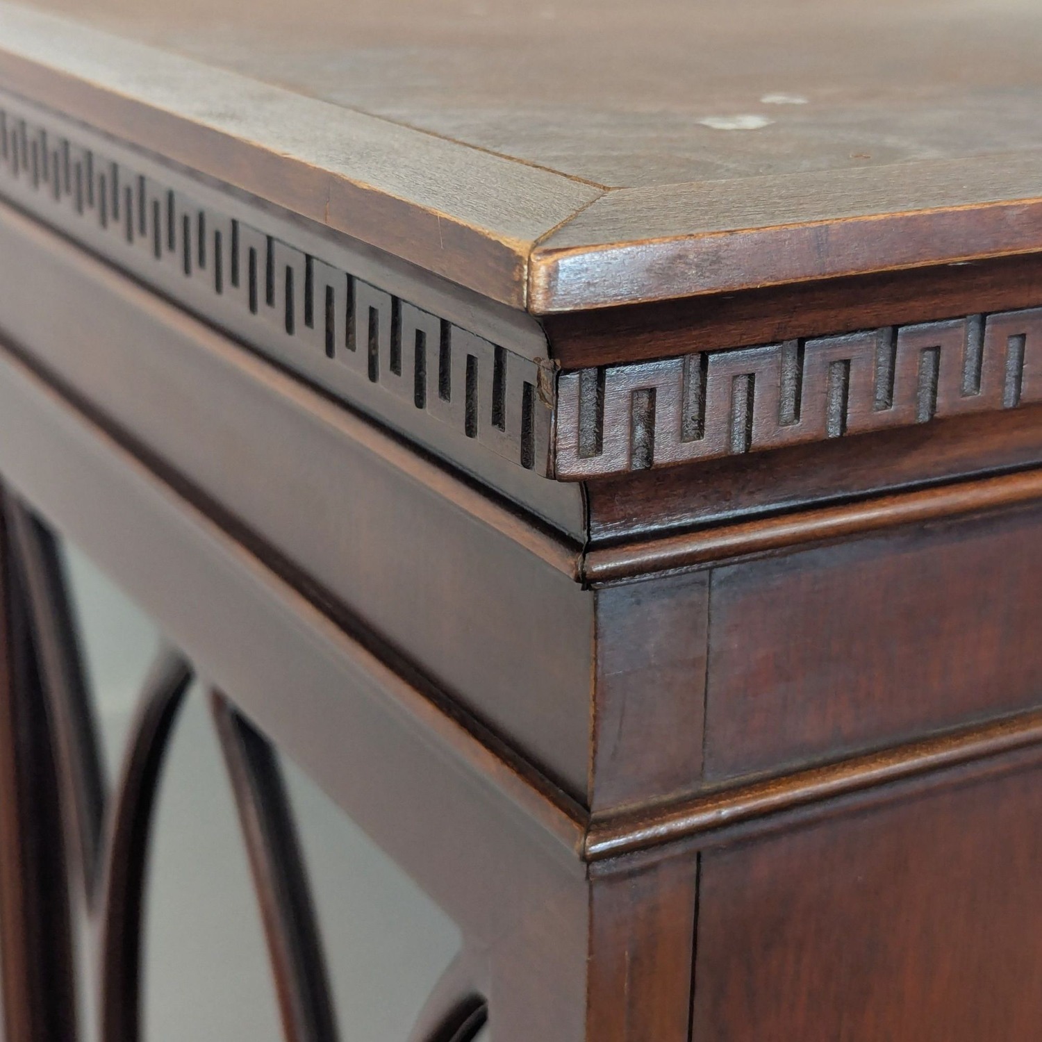 Vintage Drexel Hutch - image-9