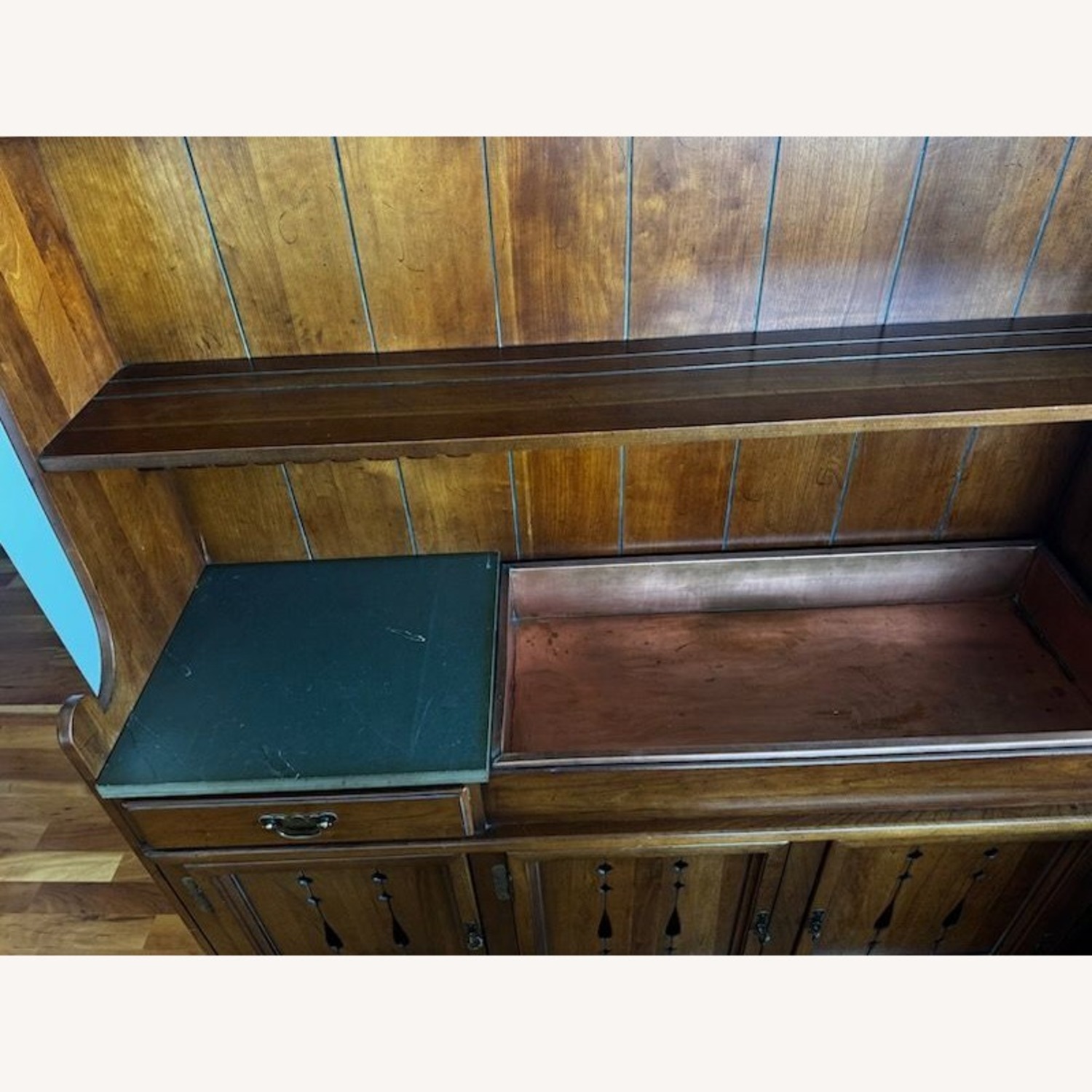 Vintage Link-Taylor Country Cherry Hutch - image-19