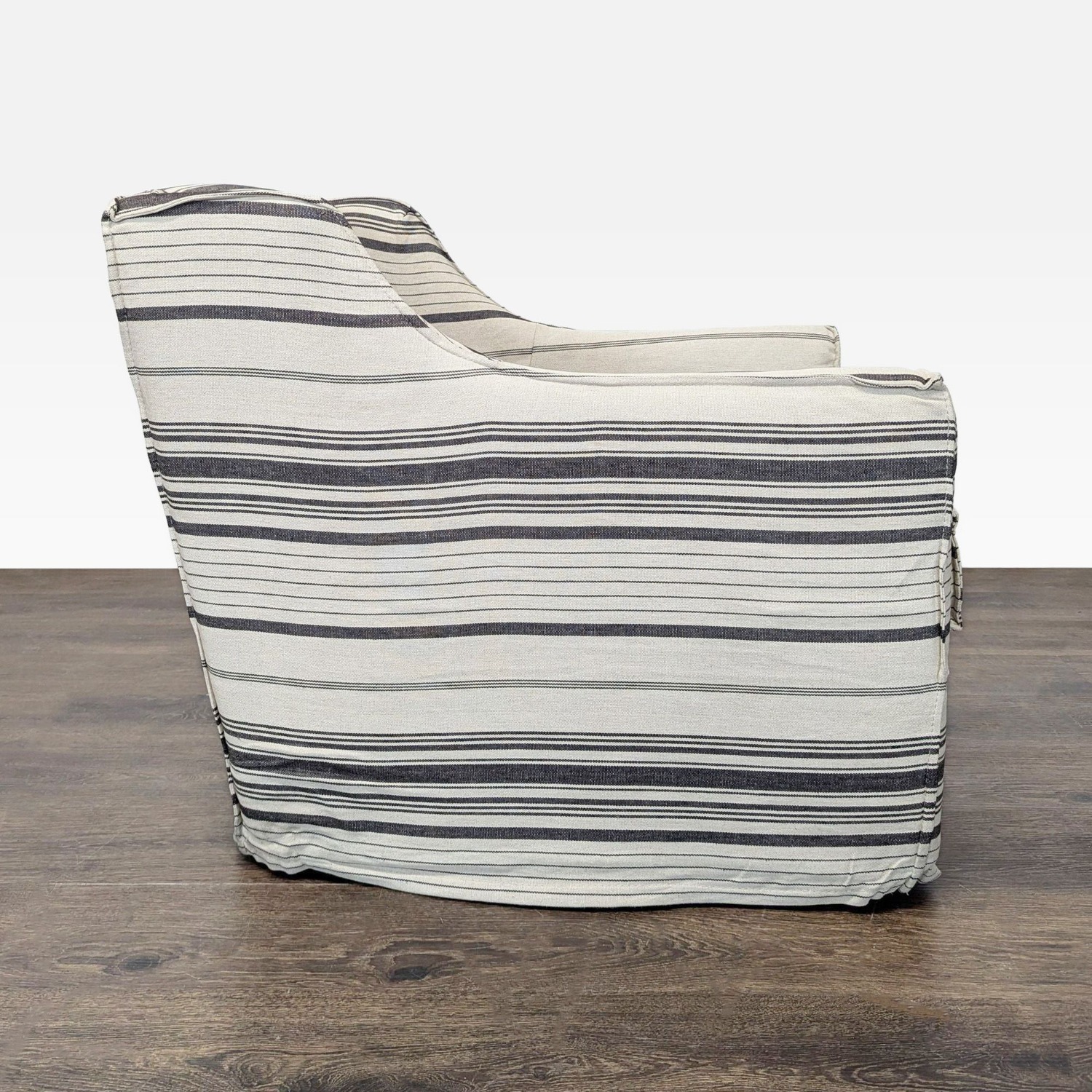 Striped Armchair with Skirted Bottom - Cozy  - image-4