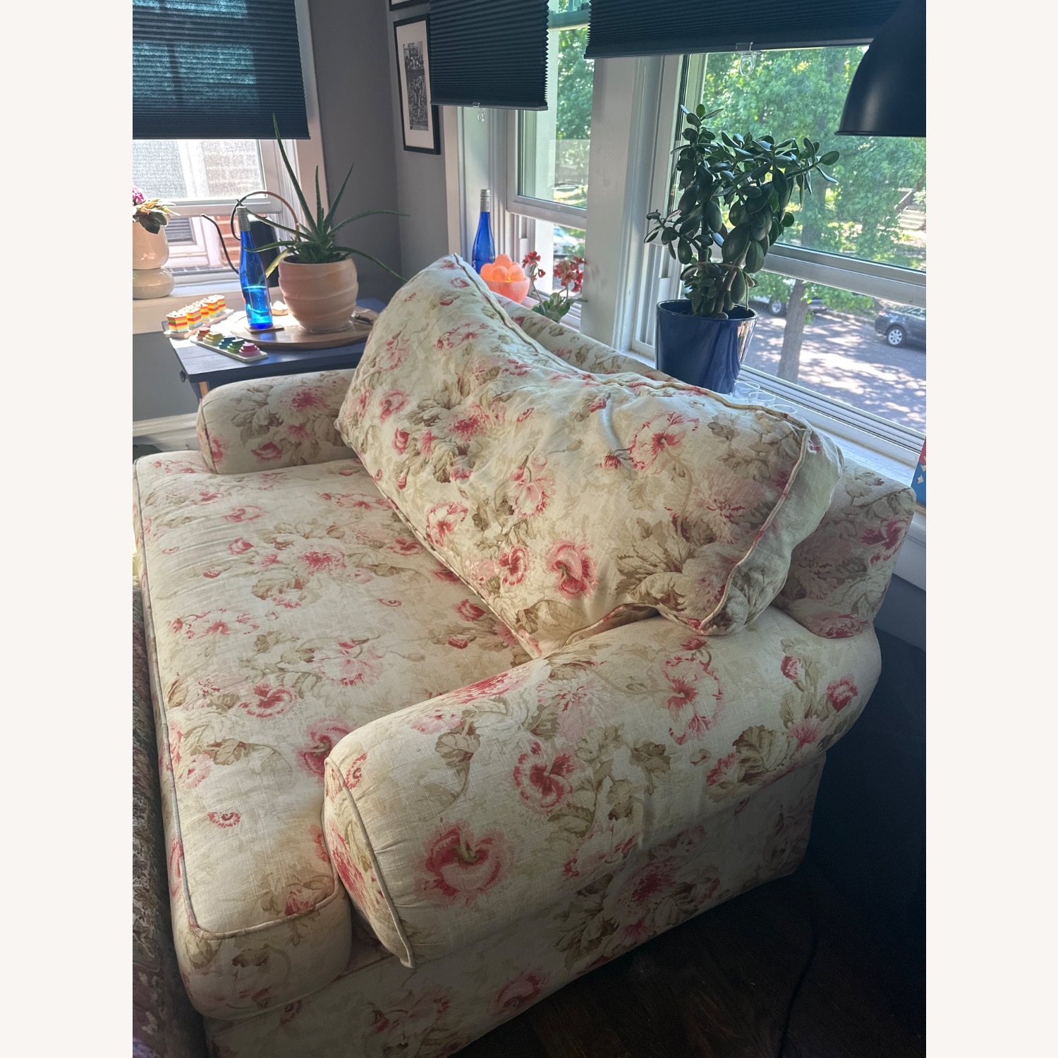 Ethan Allen Loveseat - image-2