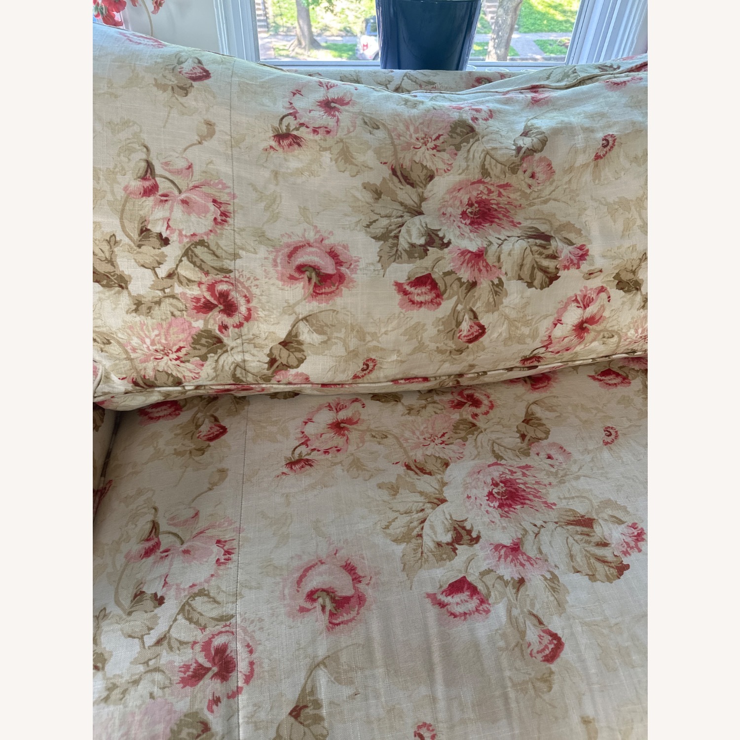  Ethan Allen Loveseat - image-4