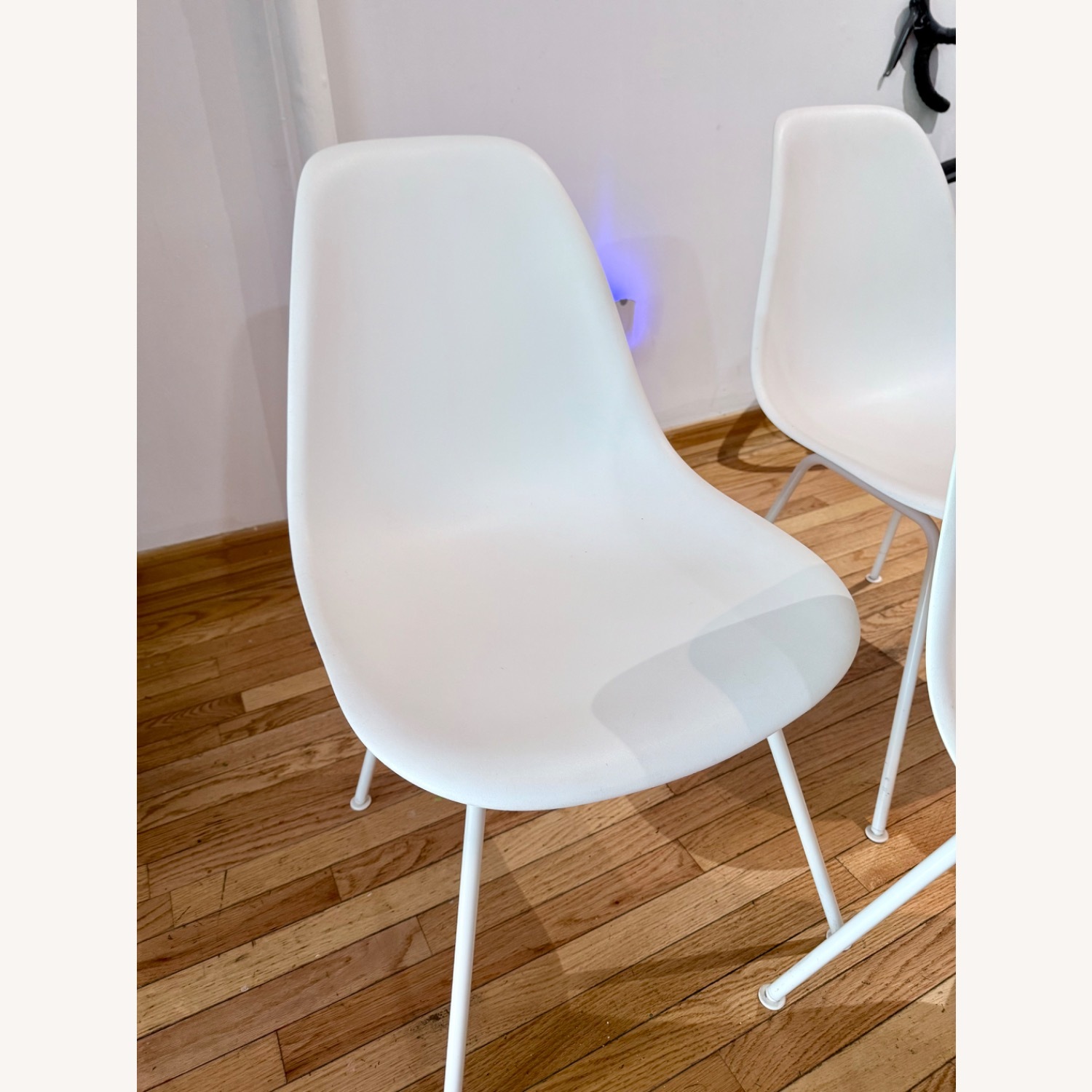 Herman Miller Eames White Dining Chairs - 4 - image-7