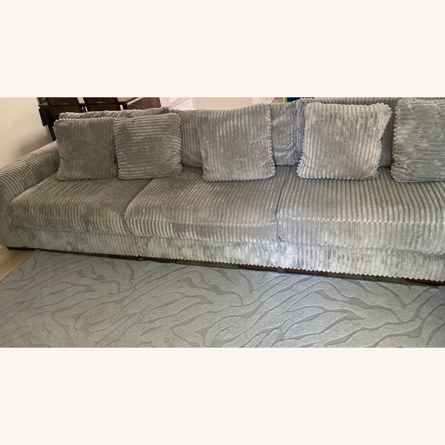 Ashley Furniture Light Gray 3+ Piece Sectional - image-5