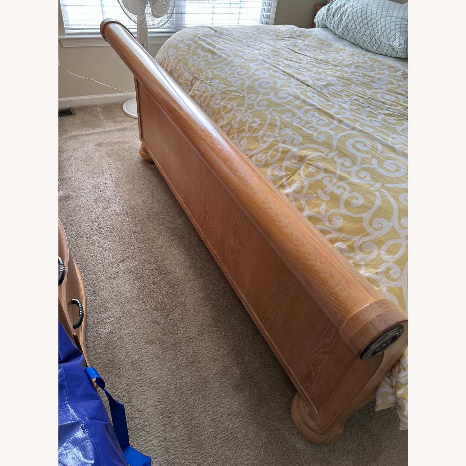 Lexington Furniture Light Brown King Bed - image-5